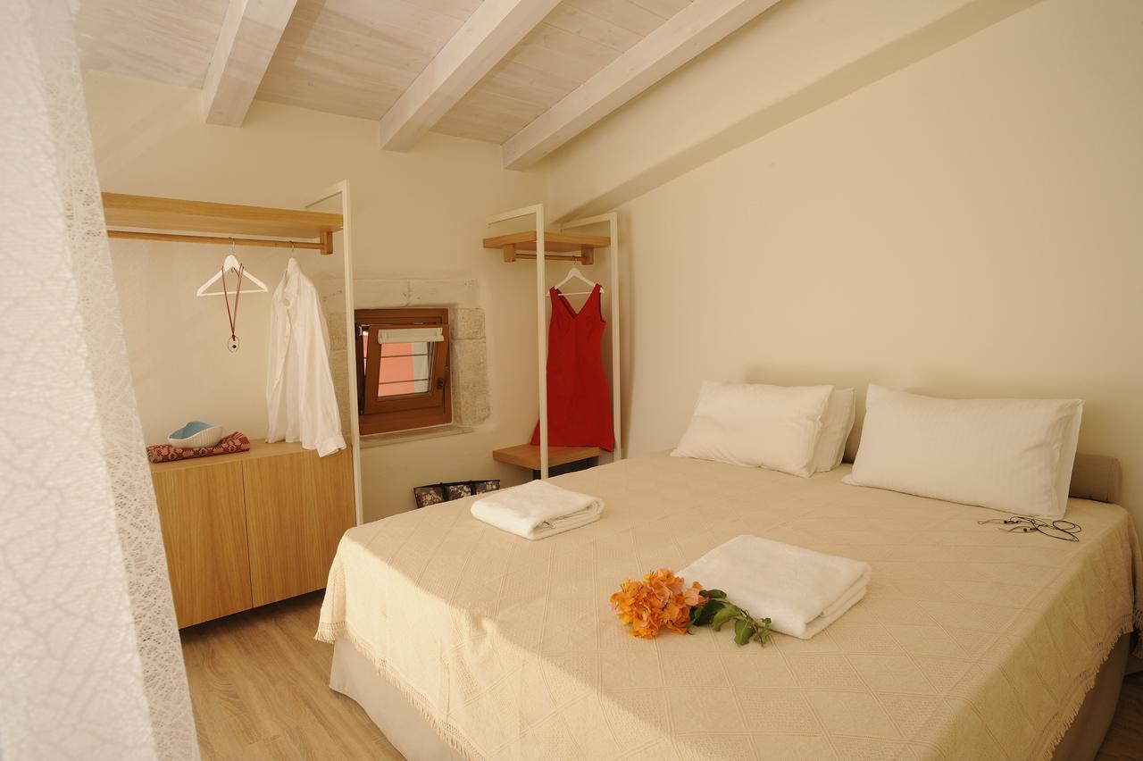 Veranda Rossa Suites Rétino Exterior foto